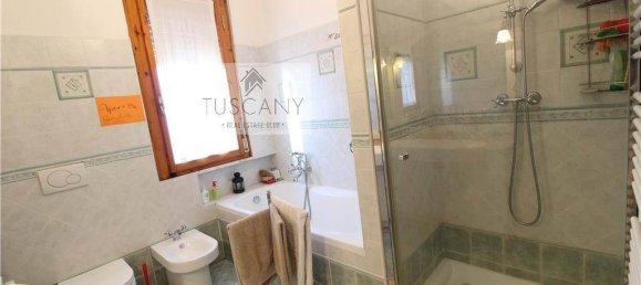 4 غرف نوم فيلا في Barberino Tavarnelle, Italy رقم 24747 11