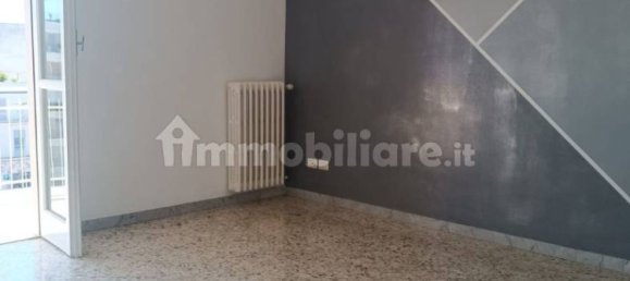 Квартира с 2 спальнями в Битонто, Италия № 284582 9