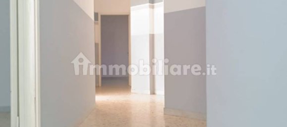 Квартира с 2 спальнями в Битонто, Италия № 284582 10