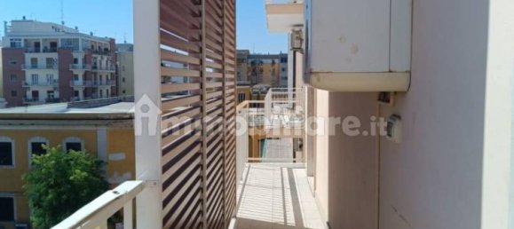 Квартира с 2 спальнями в Битонто, Италия № 284582 3