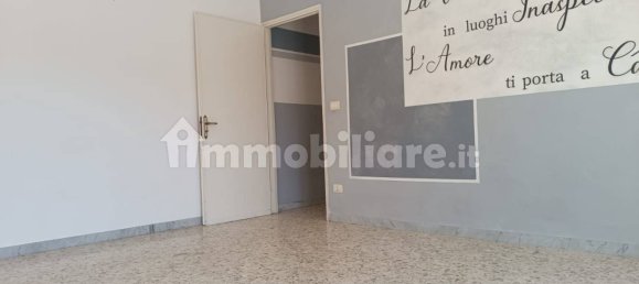 Квартира с 2 спальнями в Битонто, Италия № 284582 24