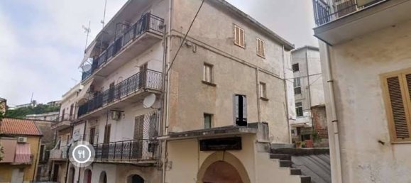 2 bedrooms Apartment in Paola, Italy No. 186447 23