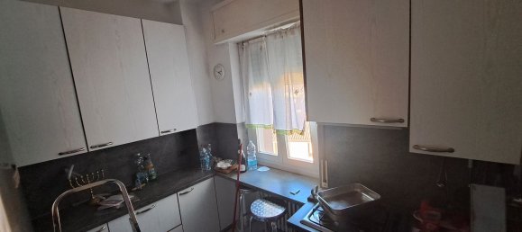 3-salle Appartement à Lazzate, Italy No. 252013 8