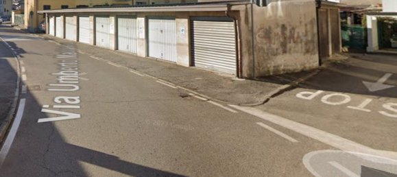 3-salle Appartement à Lazzate, Italy No. 252013 4