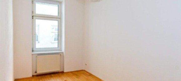 Квартира с 2 комнатами в Маргаретен, Австрия № 205030 3