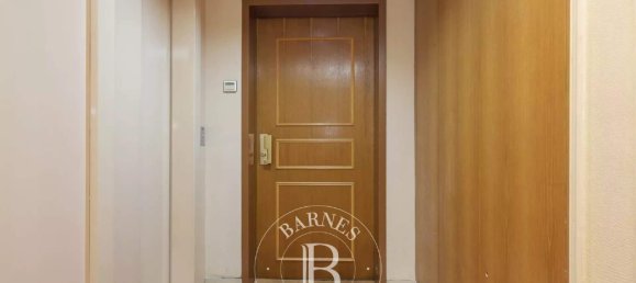 Квартира с 2 спальнями в Версаль, Франция № 187880 14