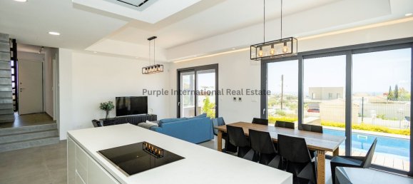 Villa de 4 dormitorios en Agios Athanasios, Cyprus No. 5276 5