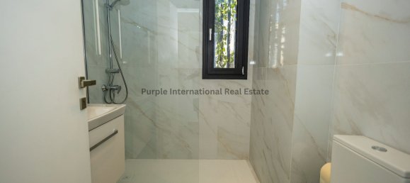 Villa de 4 dormitorios en Agios Athanasios, Cyprus No. 5276 26