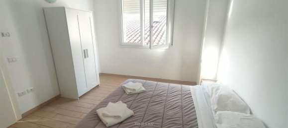 4 rooms Apartment in Florence, Italy No. 89719 7