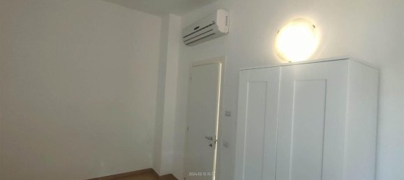 4 rooms Apartment in Florence, Italy No. 89719 9