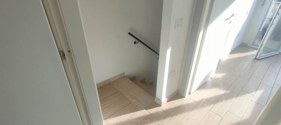 4 rooms Apartment in Florence, Italy No. 89719 19