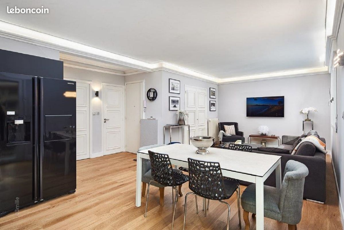 3 rooms Apartment in Cannes, France No. 360968