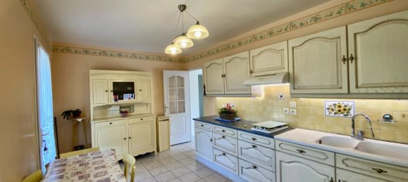 3 bedrooms House in Vienne, France No. 343857 3