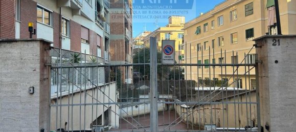 1 room Parking in Rome, Italy No. 28988 5