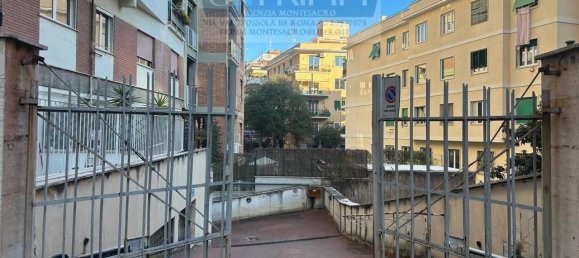 1 room Parking in Rome, Italy No. 28988 6