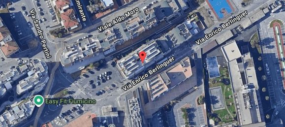 82m² Commercial property in Fiumicino, Italy No. 315494 12