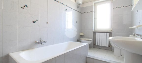 3 rooms Apartment in Montalto Uffugo, Italy No. 21870 21