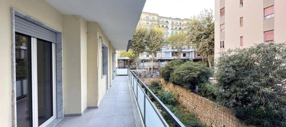 2 bedrooms Apartment in Naples, Italy No. 357651 26