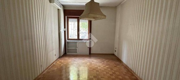 2 bedrooms Apartment in Naples, Italy No. 357651 17