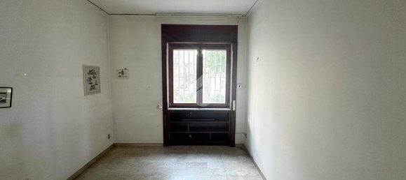 2 bedrooms Apartment in Naples, Italy No. 357651 16