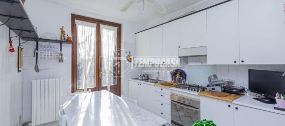 Вилла с 5 комнатами в Новильо, Италия № 153383 9