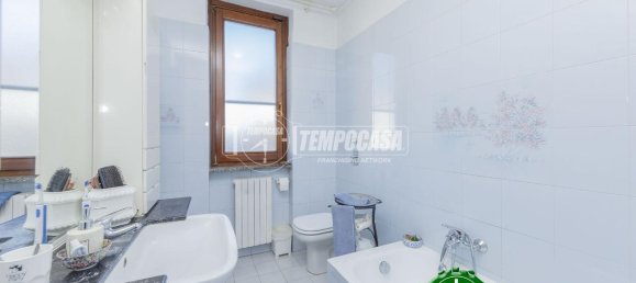 Вилла с 5 комнатами в Новильо, Италия № 153383 18