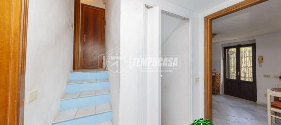 Вилла с 5 комнатами в Новильо, Италия № 153383 20