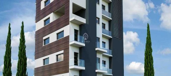 3 bedrooms Apartment in Limassol, Cyprus No. 19402 2