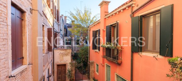 2 chambres Appartement à Venice, Italy No. 109325 9