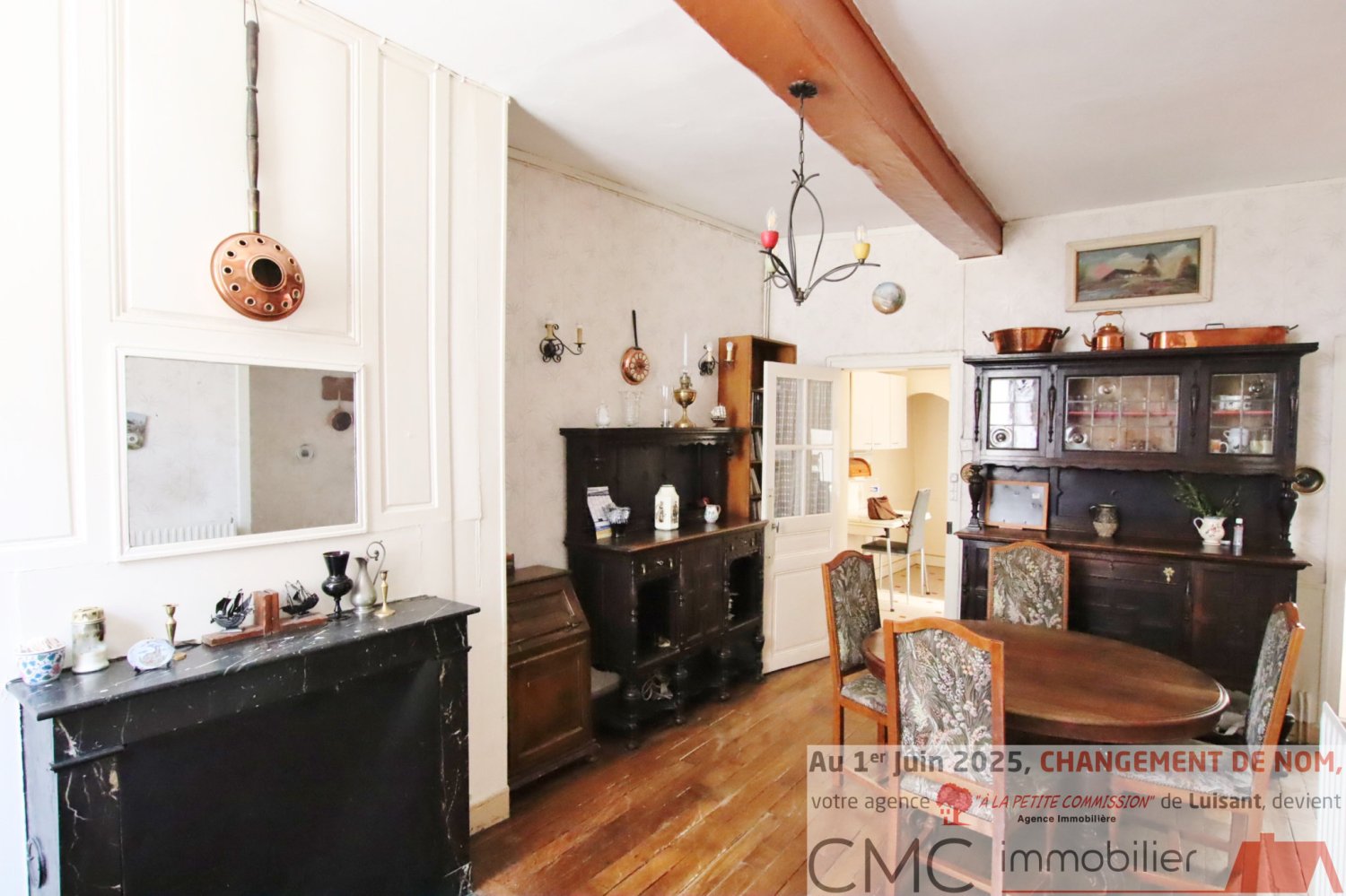 3 bedrooms House in Chartres, France No. 93912