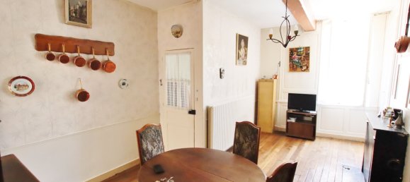 3 bedrooms House in Chartres, France No. 93912 3