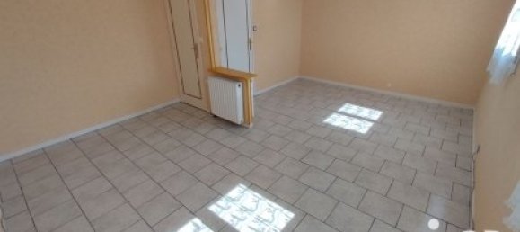 5 bedrooms House in Chartres, France No. 63457 7