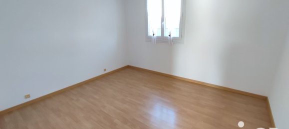 5 bedrooms House in Chartres, France No. 63457 6