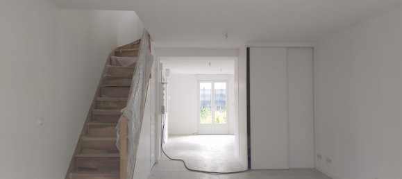 Dúplex de 2 dormitorios en Beauvais, France No. 93975 4