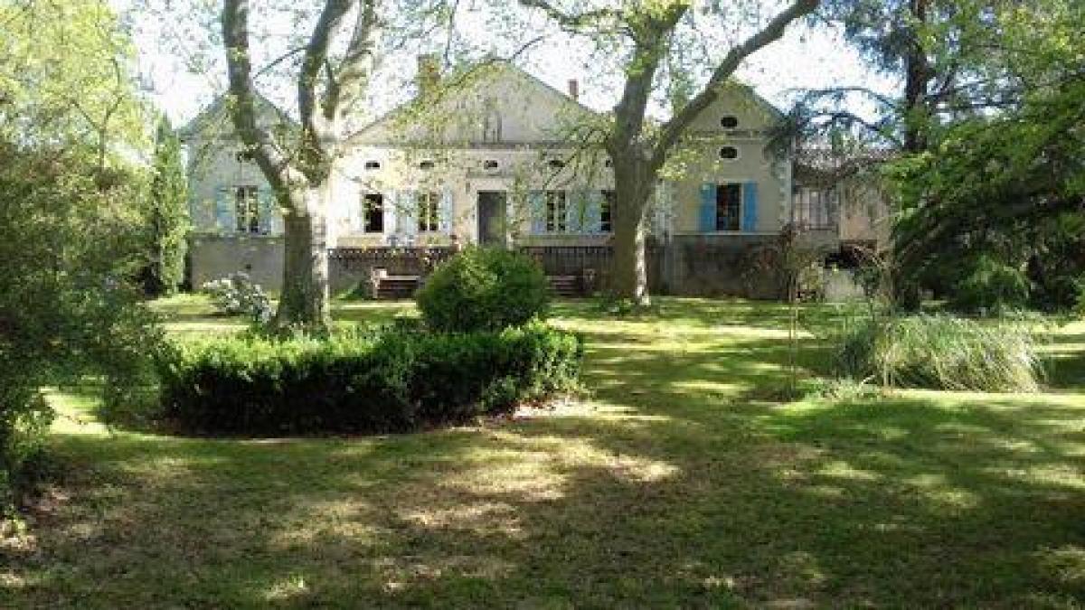 Casa de 5 dormitorios en Toulouse, France No. 26756