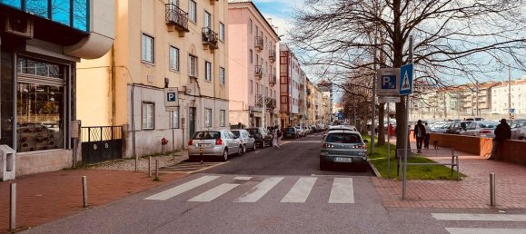 Gewerbliche Immobilie in Amadora, Portugal 90m², Nr. 236206 3