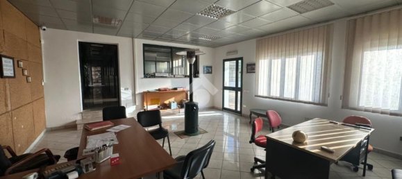 Коммерческая недвижимость 5549м² в Марчеллинара, Италия № 379548 17