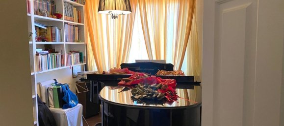 6-Zimmer Wohnung in Perugia, Italy, Nr. 279436 2