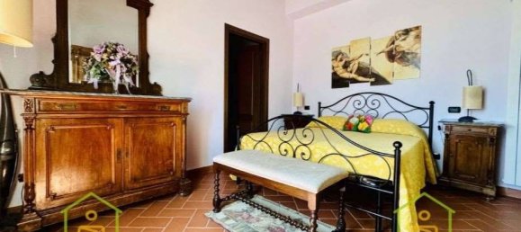 3 rooms Apartment in Capannori, Italy No. 127242 7