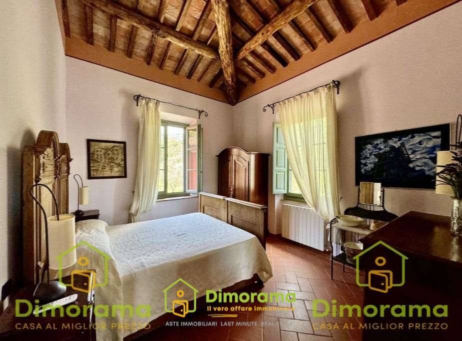 3 rooms Apartment in Capannori, Italy No. 127242