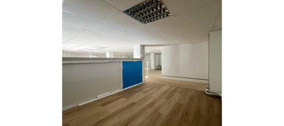Коммерческая недвижимость 95м² в Эль Кампельо, Испания № 140800 35