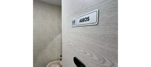 Коммерческая недвижимость 95м² в Эль Кампельо, Испания № 140800 39