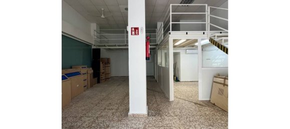 Коммерческая недвижимость 95м² в Эль Кампельо, Испания № 140800 7