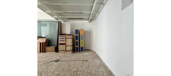 Коммерческая недвижимость 95м² в Эль Кампельо, Испания № 140800 4