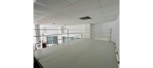 Коммерческая недвижимость 95м² в Эль Кампельо, Испания № 140800 29