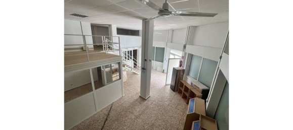 Коммерческая недвижимость 95м² в Эль Кампельо, Испания № 140800 31