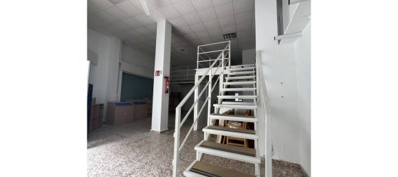 Коммерческая недвижимость 95м² в Эль Кампельо, Испания № 140800 21