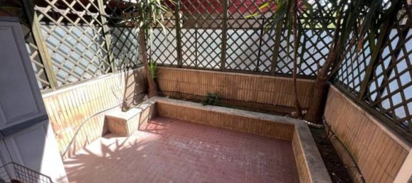 2 bedrooms Apartment in Rome, Italy No. 32401 22