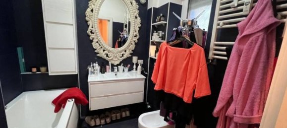 2 bedrooms Apartment in Rome, Italy No. 32401 17