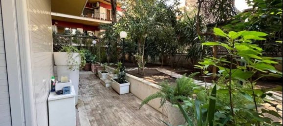 2 bedrooms Apartment in Rome, Italy No. 32401 8